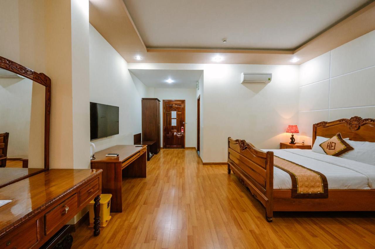 Hoang Duc Hotel Chau Doc Exterior photo