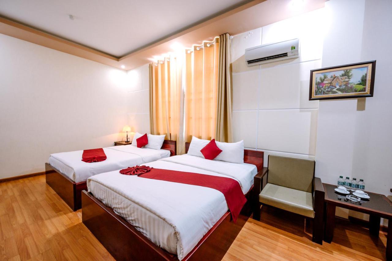 Hoang Duc Hotel Chau Doc Exterior photo